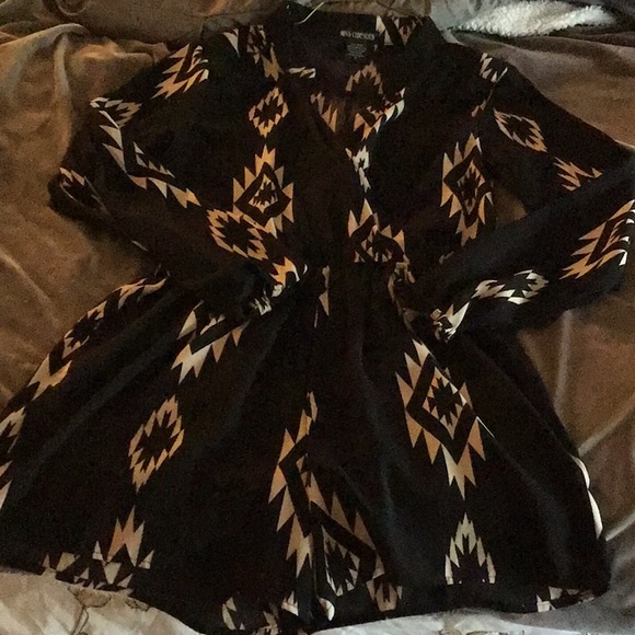 Romper - Picture 3 of 3